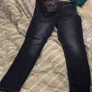 American eagle high rise jeggjng